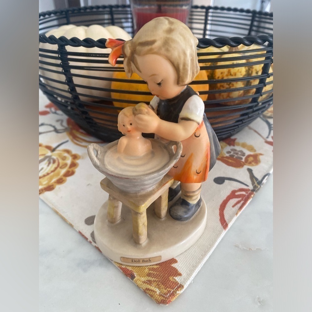 Hummel Figurine Doll Bath